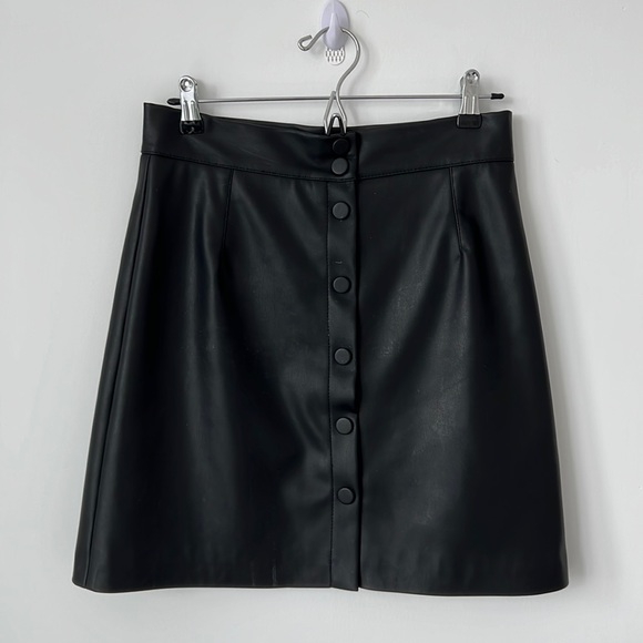 H&M Faux Leather Skirt - Picture 1 of 4